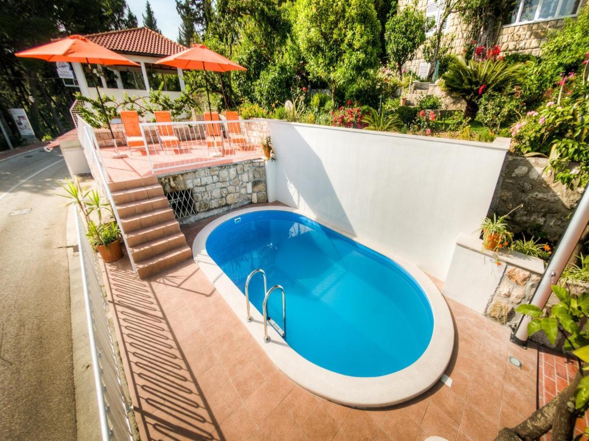 Guest House Villa Nina มลินี ภายนอก รูปภาพ